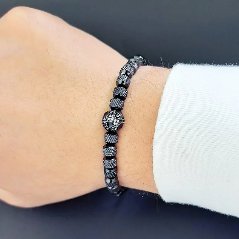 Ciondoli da calcio di lusso Perline in acciaio inossidabile Braccialetti da uomo Gioielli a mano Regali Pulseras Hombre 4