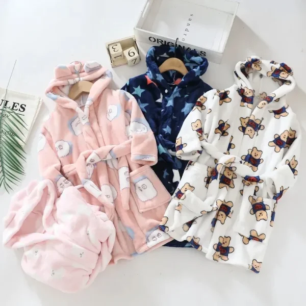 Accappatoio del fumetto per i bambini Flanella Manica lunga con cappuccio Abbigliamento per bambini Ragazzi Robe Primavera Autunno Inverno Accappatoio per bambini 2-12 anni 4