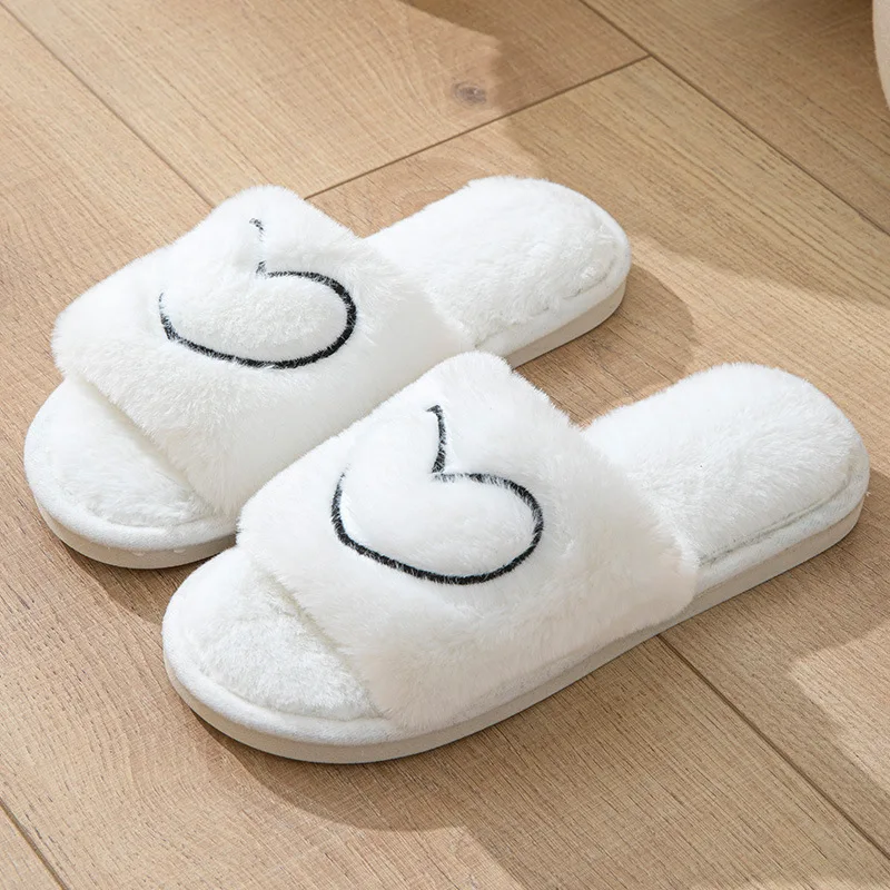 Pantofole da casa calde da donna Uomo Camera da letto interna Scivoli con motivo a cuore carino Sandali da casa in peluche antiscivolo per adulti Scarpe alla moda per coppie 3