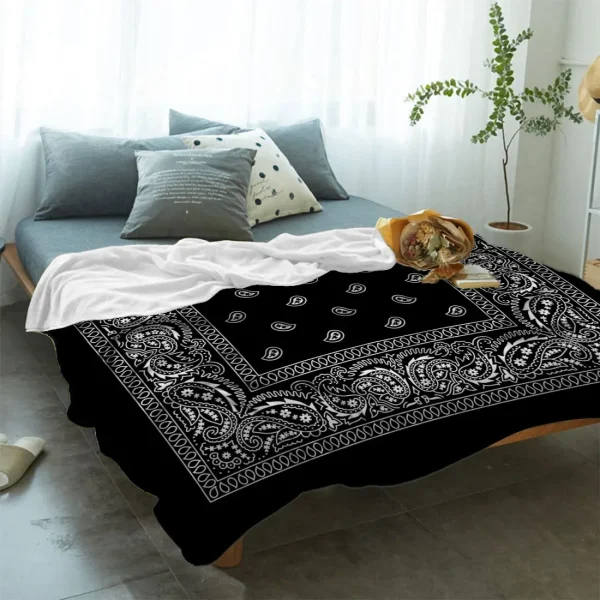 Bandana Pola Flanel Selimut Divano Tempat Tidur Coperta in pile portatile Lucu Mewah Seprai Coperta Queen King Twin Size 2