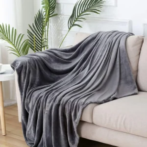 1pc Coperta in pile di corallo Coperta grigia semplice Coperta morbida e calda Coperta per pisolino per divano letto Viaggio di campeggio Ufficio Cane da compagnia 1
