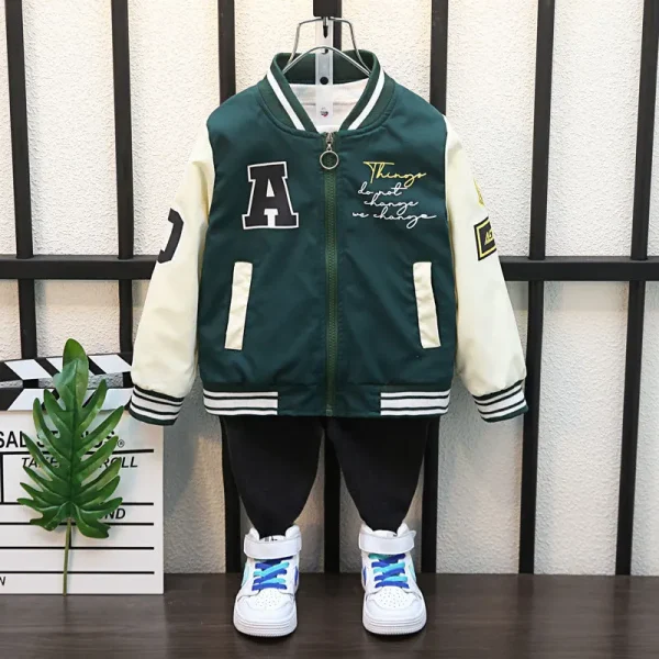 2-12 anni Abbigliamento per bambini 2025 Primavera Autunno Bambini Moda Cartoon Orso Modello Giacca a vento Cappotto Baby Boy Girl Abbigliamento Tuta sportiva 2