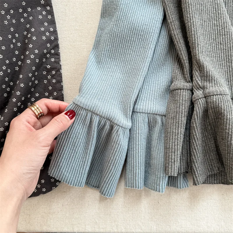 2025 Primavera Autunno Nuove ragazze Leggings svasati elastici a vita alta Pantaloni casual per bambini in cotone stile coreano 5