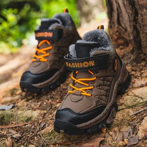 2023 Nuovo campeggio invernale Ragazzi Scarpe da arrampicata in montagna Moda Bambini Adolescenti Scarpe sportive per bambini con gancio e anello 1