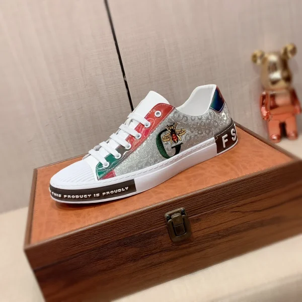 Nuovi uomini in vera pelle sport casual cinturino in pelle leggera suola morbida comode scarpe stringate sneakers 2