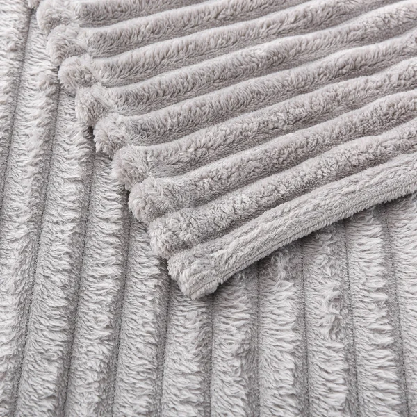 1pc Coperta di flanella tinta unita Morbida coperta calda per divano Divano letto da ufficio Coperta regalo multiuso da viaggio da campeggio 6