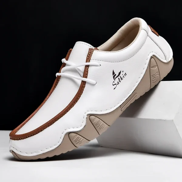 2025 primavera nuove scarpe Casual da uomo in pelle fatte a mano Sneakers moda uomo mocassini scarpe basse basse traspiranti 1