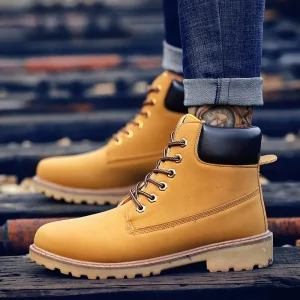 Stivali da uomo di marca Stivaletti unisex stile britannico Stivaletti da moto da uomo di lusso di moda Scarpe in pelle di alta qualità Nuove botas mujer 1