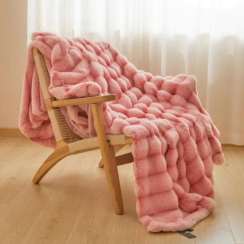 Coperta in pile di coniglio di classe A trapunta invernale in pile di latte addensato per ufficio, comoda coperta per divano, può essere coperta a qualsiasi momento 1