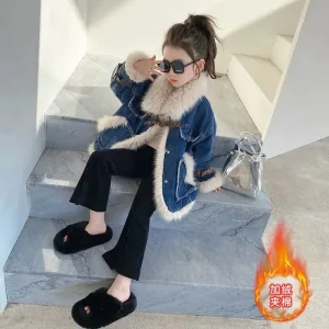 Cappotto di cotone per ragazze coreane autunno/inverno alla moda senso del Design per bambini medi e grandi con giacca di jeans in velluto 1