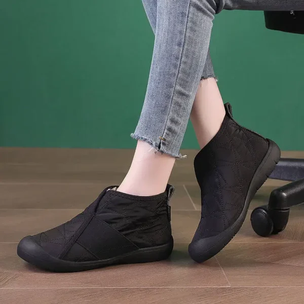 Scarpe semplici da donna in cotone Stivali da neve da donna caldi e morbidi Scarpe casual da donna comode e leggere in inverno Botines Para Mujeres 2