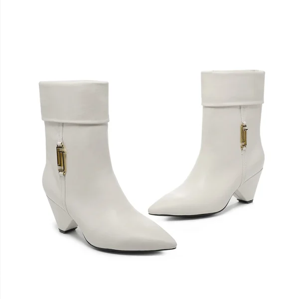 2025 Stivali lunghi di marca con tacco alto da donna Stivali corti di pelle bovina a punta di lusso Decorazione in metallo Stivali elastici moda donna35-43 3