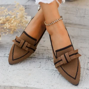 Appartamenti da donna 2024 New Knitted Slip traspirante comode scarpe in tinta unita Casual scarpe a punta mocassini da passeggio Sneakers da donna 1