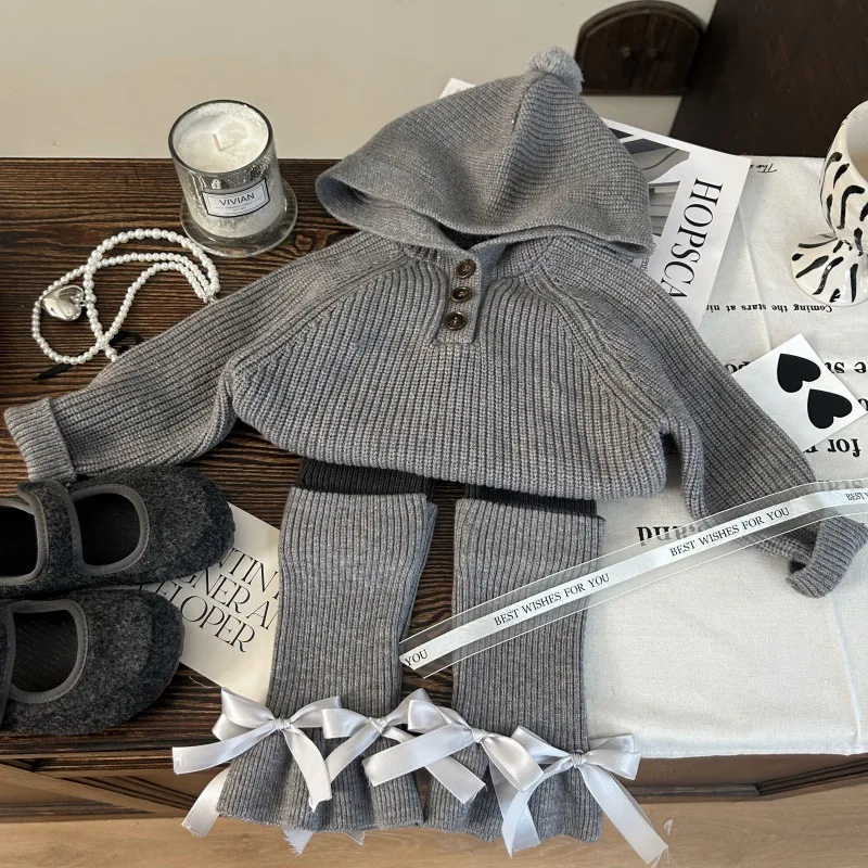 Vestiti per neonate infantili 2025 Autunno lavorato a maglia tinta unita per bambini Ragazza maglione con cappuccio Versatile fiocco Leggings per ragazza adolescente 4