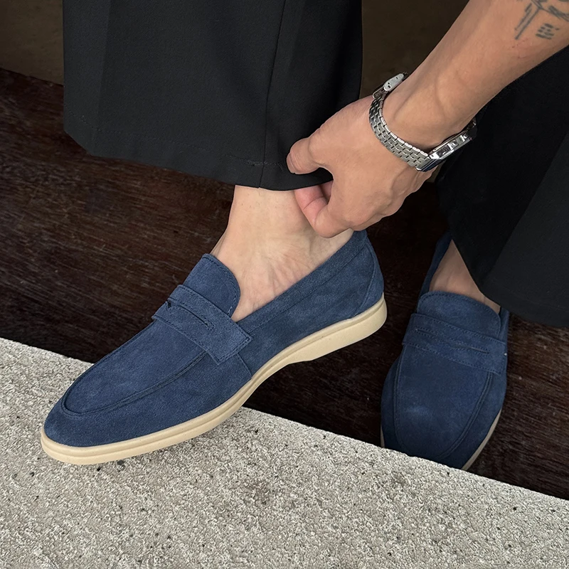 Mocassini firmati di marca di lusso da uomo tinta unita moda scarpe casual in pelle scarpe da guida maschili scarpe da ufficio da uomo d'affari di qualità 2