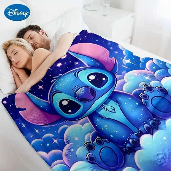 1 coperta Disney Stitch per una coperta accogliente e multifunzionale adatta per la casa, l'aperto, i viaggi, il campeggio, la coperta per il pisolino. 4