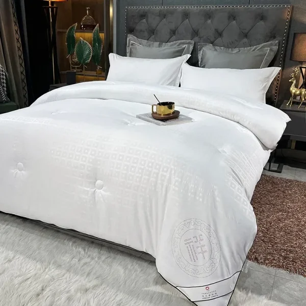 Trapunta in seta premium Griglia quadrata Tessuto di cotone Trapunta Trapunte cinesi per matrimonio Xiang Letto matrimoniale Piumini estivi 220x240 2
