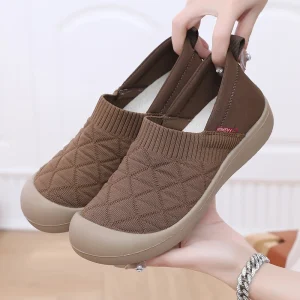 Le scarpe sportive casual da donna 2025 nuove multi-occasioni possono indossare scarpe comode scarpe da casa in tessuto leggero 1