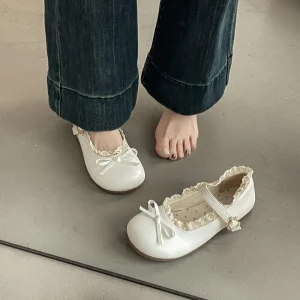 Scarpe singole moda donna Primavera Autunno Nuova testa tonda Bocca poco profonda Nodo a farfalla Fibbia in metallo Suola morbida Scarpa piatta antiscivolo 1
