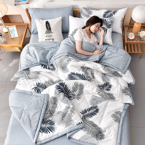 Set trapunta estiva morbida e delicata sulla pelle o trapunta singole Set piumino sottile leggero e traspirante Coperta doppia singola lavabile 4