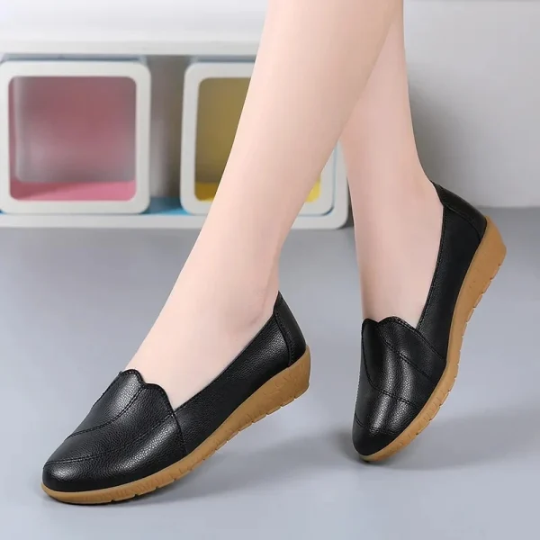 Scarpe in vera pelle per donna mocassini bianchi estate stile Clssic 2024 scarpe da infermiera donna appartamenti in pelle 1