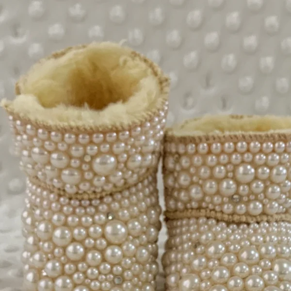 Dollbling Mamma Figlia Bambino Personalizzato Perle Stivali Personalizzati Fatti A Mano di Lusso Pelliccia Infantile Perline Avorio Bling Inverno Botties 3