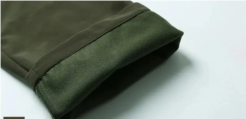 Pantaloni spessi invernali da uomo Salopette in cashmere in pile doppio strato Pantaloni mimetici maschili di alta qualità Pantaloni cargo casual caldi 6