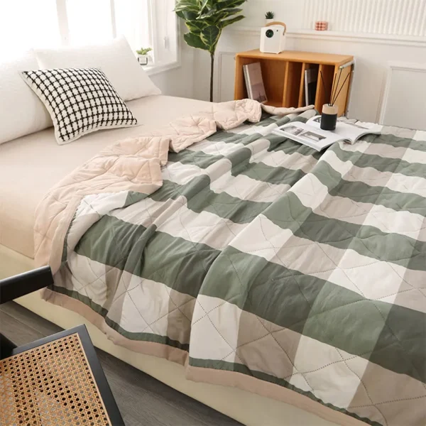 Coperta rinfrescante per letto Piumino in seta per aria condizionata Trapunta estiva leggera rinfrescante con tessuto freddo e rinfrescante a doppio lato Grado A 4