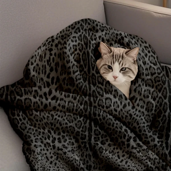 Accogliente coperta morbida in flanella Pelle con stampa leopardata nera Copriletto trapuntato scandinavo con durevole anti-pilling 5