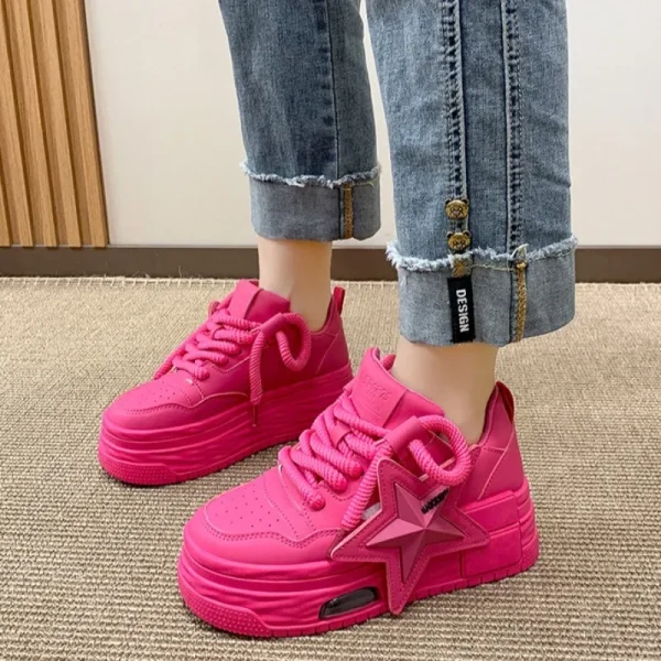 Sneakers con plateau donna 2024 scarpe vulcanizzate di design personalizzate stella della moda autunnale scarpe da skateboard da strada da corsa casual 2