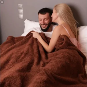 Coperta romantica per coppia Coperta invernale calda e accogliente, coperta shaggy, coperta king size ispessita, coperta 100% impermeabile e resistente alle macchie 1