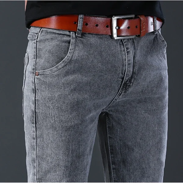 Jeans nuovo stile, vestibilità slim da uomo, comodi pantaloni a vita media grigi elastici a gamba dritta stile coreano, pantaloni casual in denim da uomo 4