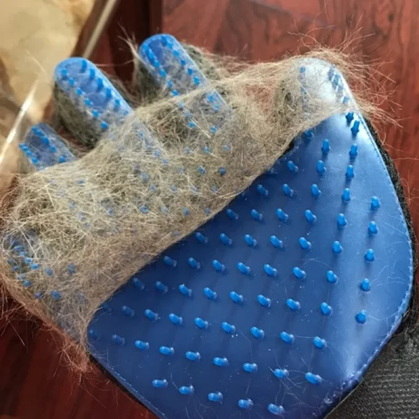 Nuova vendita calda 1PC Gatto Capelli Rimuovere Guanti di gomma Pet Bellezza Pulizia Toelettatura Efficace Massaggio Pettini per cani Spazzola galleggiante 6 colori 3