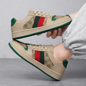 Scarpe primaverili da uomo Scarpe casual in tela Stampa di tendenza Scarpe da skateboard piatte e fresche Sneaker con lacci di grandi dimensioni 1