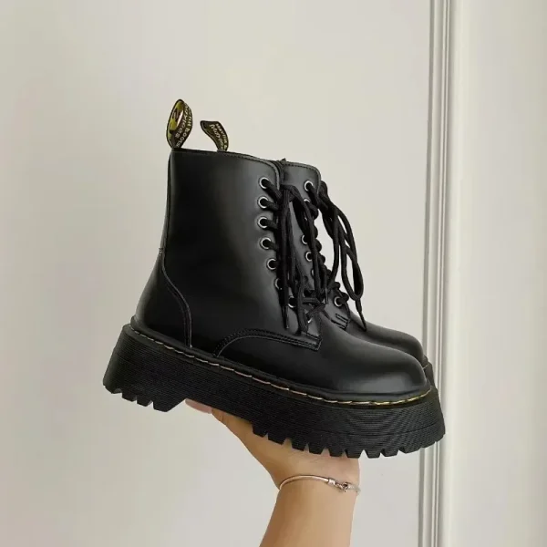 Stivali moderni con lacci primavera/autunno Punta tonda Tacco medio Scarpe da donna stile britannico in vendita Stivali da donna con cucitura solida di marca 2025 6