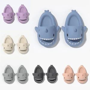 Pantofole da squalo nuovo stile da donna graziose infradito in EVA da uomo antiscivolo scarpe basse da bagno per interni scivoli da esterno sandali da spiaggia 1