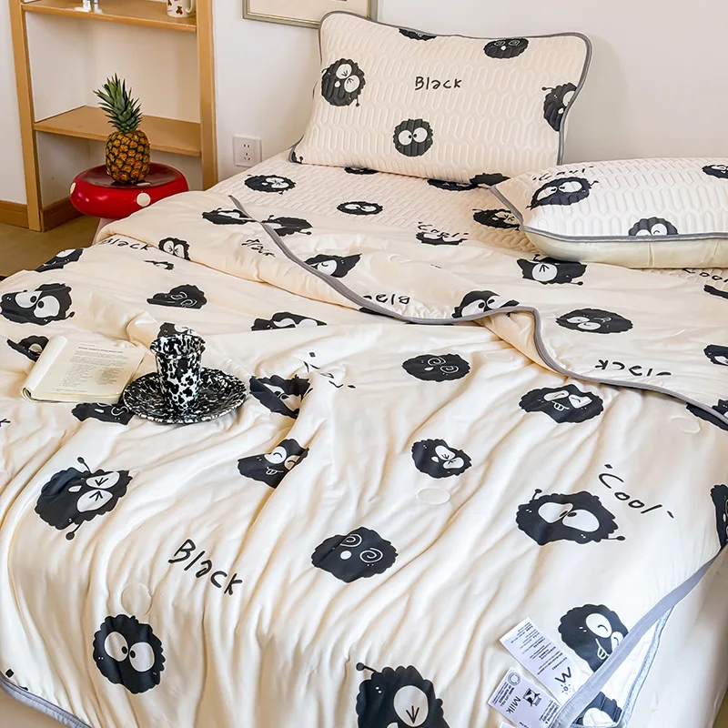 Trapunta estiva in cotone lavorato a maglia con cartoni animati estivi di classe A da 1 pezzo, trapunta sottile lavabile in lavatrice per letto singolo matrimoniale 6