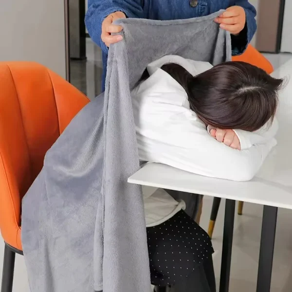 70x100 cm Coperta in pile di flanella grigia Bambini adulti Morbido caldo Copriletto Semplice divano in tinta unita Copriletti traspiranti 3