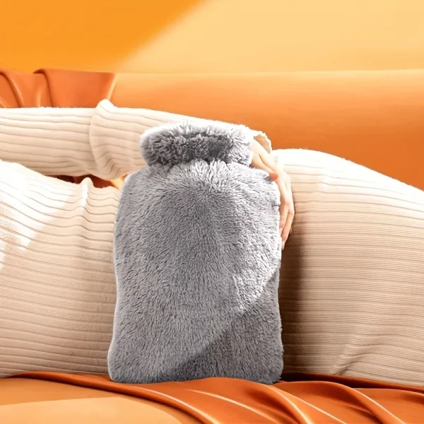 Borsa per acqua calda in peluche invernale da 2000 ml Marsupio caldo per mani a prova di esplosione e resistente al calore in PVC adatto per regali di biancheria da letto per la casa 2
