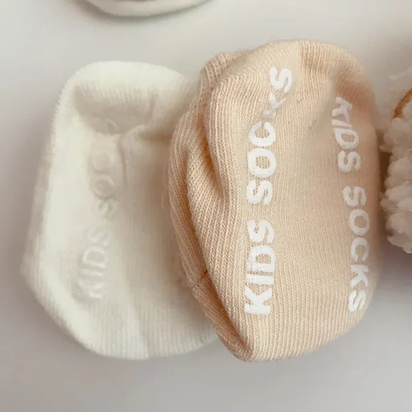 Nuovi bambini Ragazzi Ragazze Calzini corti Neonato Cartone animato Orso Calzino Bambini Morbida barca Socken Carino Infantile Socken Accessori per bambini 5