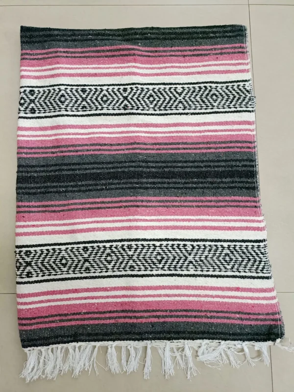 Coperta messicana da viaggio a righe arcobaleno Coperte da spiaggia Tappetino per letti Copridivano da picnic all'aperto con nappa 5