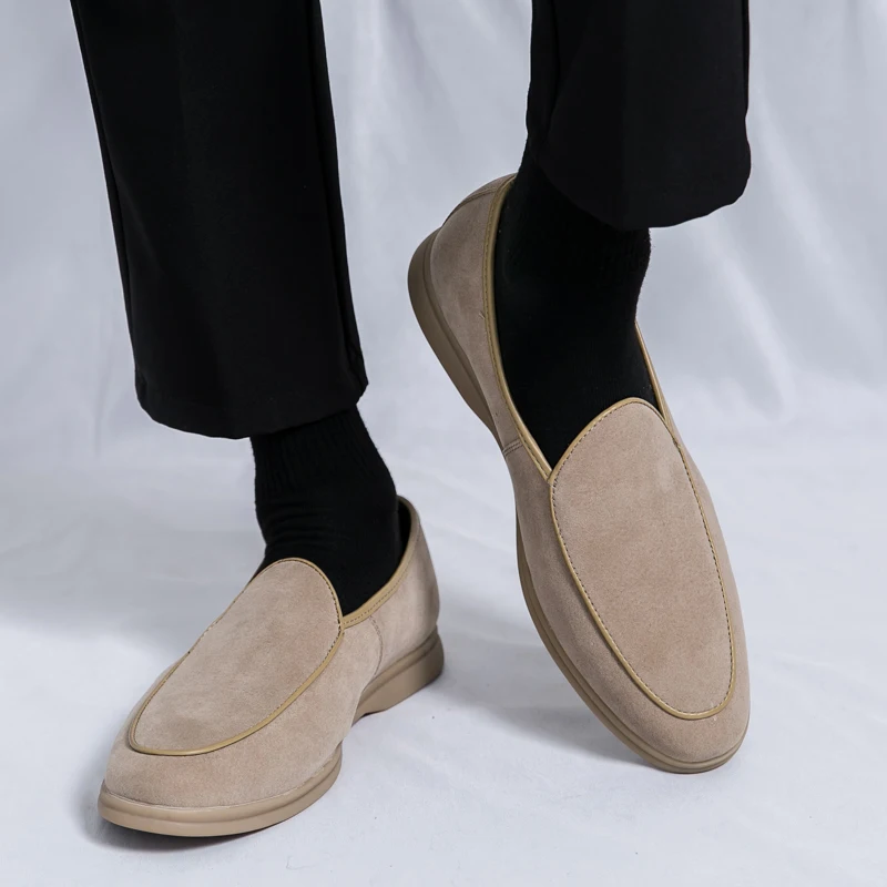 Mocassini da uomo a bocca bassa in pelle scamosciata primaverile e autunnale scarpe Casual piatte scarpe da sposa mocassino di design in pelle nabuk di marca di lusso 1