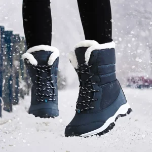 Stivali da donna Stivali con tacco impermeabili per l'inverno 2023 Stivaletti con plateau Tren Mantieni calde le scarpe da neve Stivaletti corti da esterno in peluche 1
