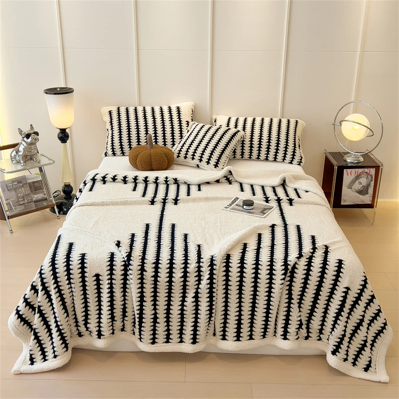 Coperta multifunzionale in flanella super morbida Coperta da letto queen size super spessa e calda, accogliente coperta per pisolino delicata sulla pelle 2