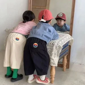 Pantaloni a gamba larga per bambini pantaloni larghi da ragazzo coreano autunno 2024 nuova moda tutti abbinati pantaloni Casual da bambina 1