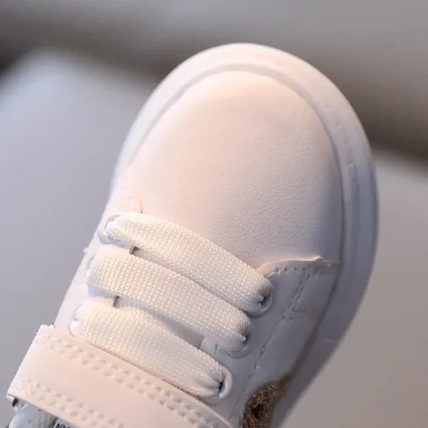Scarpe da ginnastica per bambina da 1 a 6 anni Scarpe sportive alla moda per bambini Scarpe da tavolo per bambini traspiranti Scarpe per bambini 6
