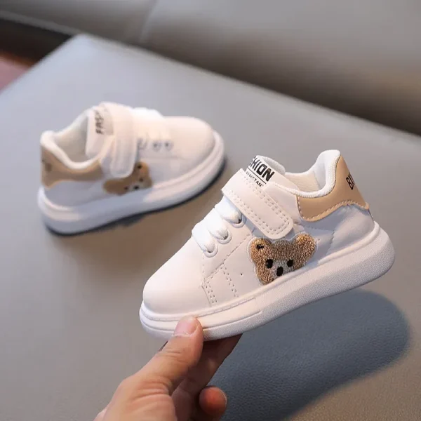 Scarpe da ginnastica per bambina da 1 a 6 anni Scarpe sportive alla moda per bambini Scarpe da tavolo per bambini traspiranti Scarpe per bambini 2