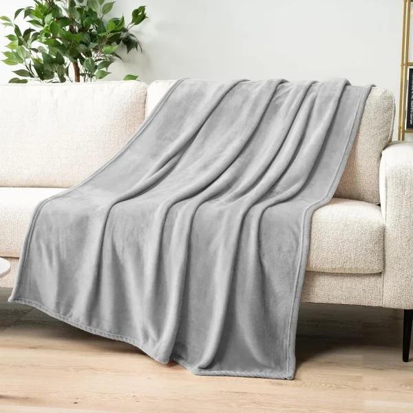 Coperta in flanella serie tinta unita, morbida e confortevole, coperta per divano, coperta per dormire sul letto, adatta per i viaggi all'aperto - immagine 3