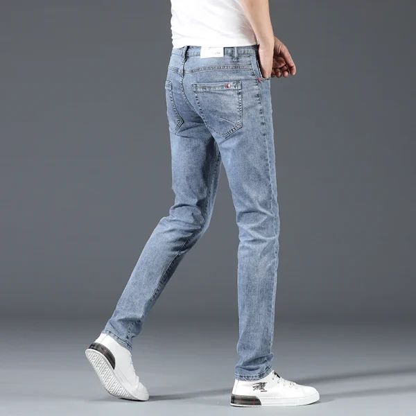 2024 nuovi jeans skinny casual da lavoro in cotone da uomo pantaloni in denim slim dritti elasticizzati alla moda alla moda maschile blu grigio 3