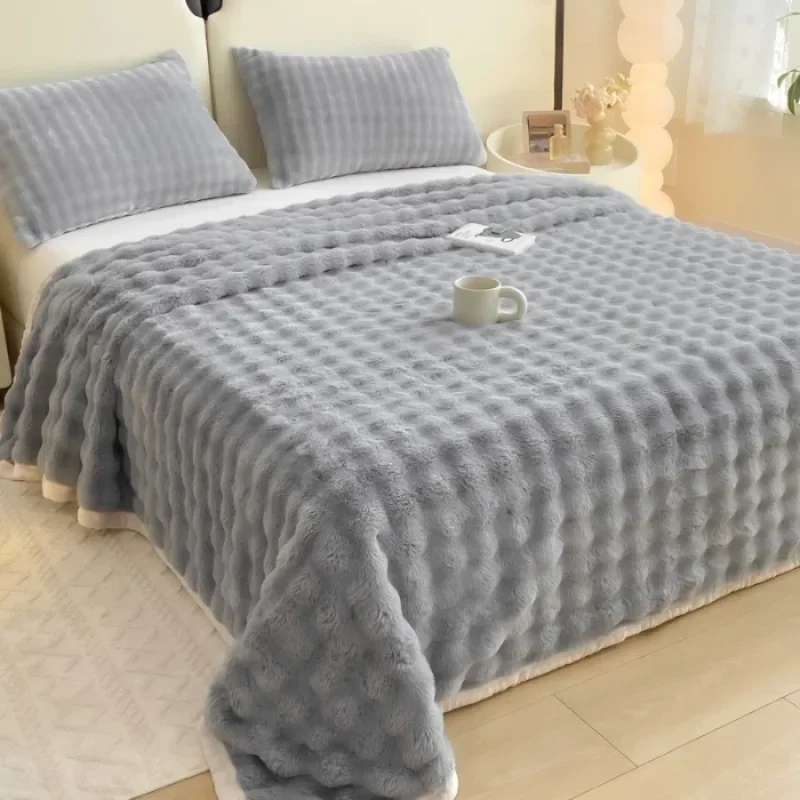 1 pezzo di coperta multifunzionale in schiuma di latte super morbida, traspirante e calda, può essere utilizzata come lenzuolo, coperta per pisolino 2